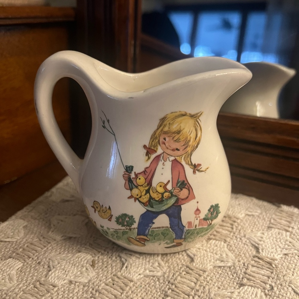 MCCOY *Vintage* 1970's Ceramic Creamer Pitcher Charming Ducklings USA Approx 4in